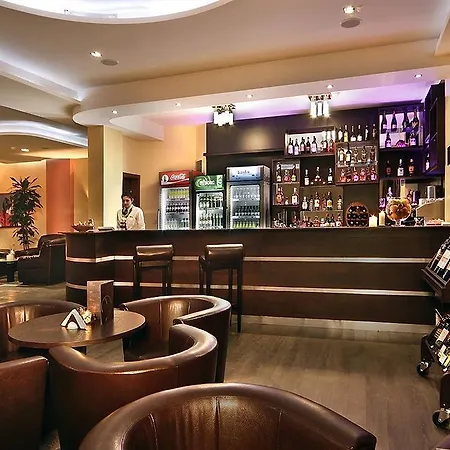 City Avenue Hotel By Hmg-Free Parking-Free Wi-Fi 
