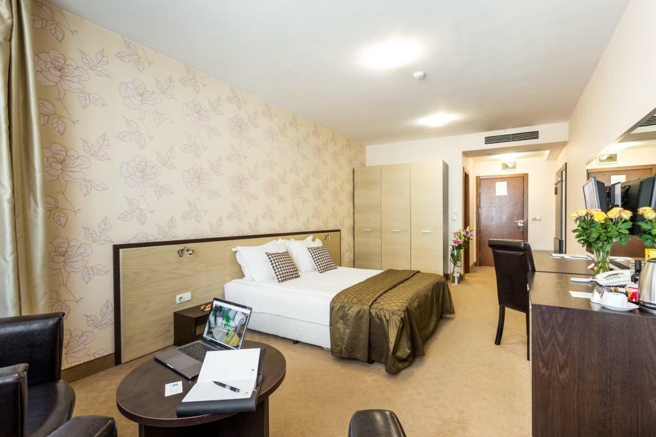 Avenue By Hmg-free Parking-free Wi-fi 3* Sofia